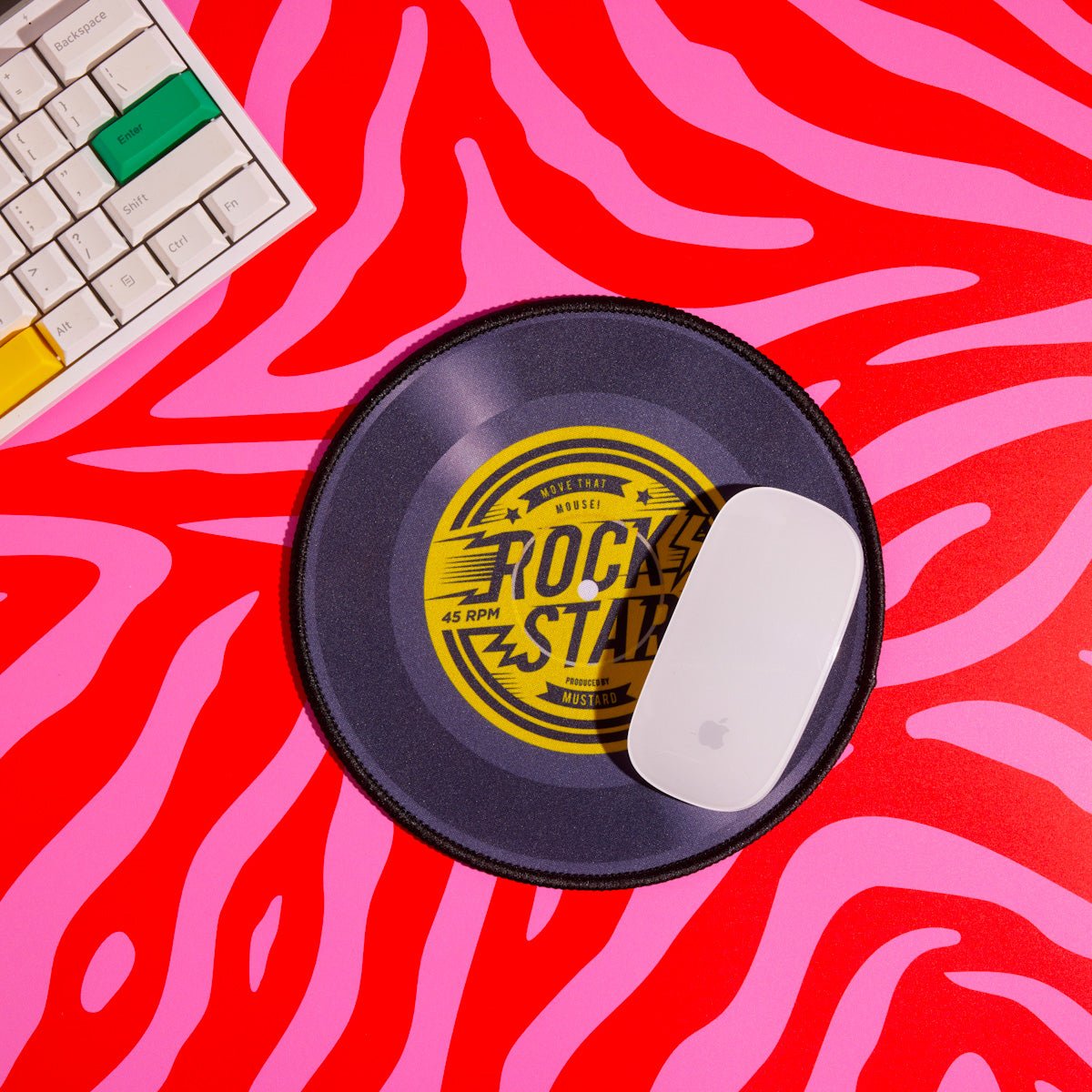 Desk Mousepad > Rock ' N' Roll