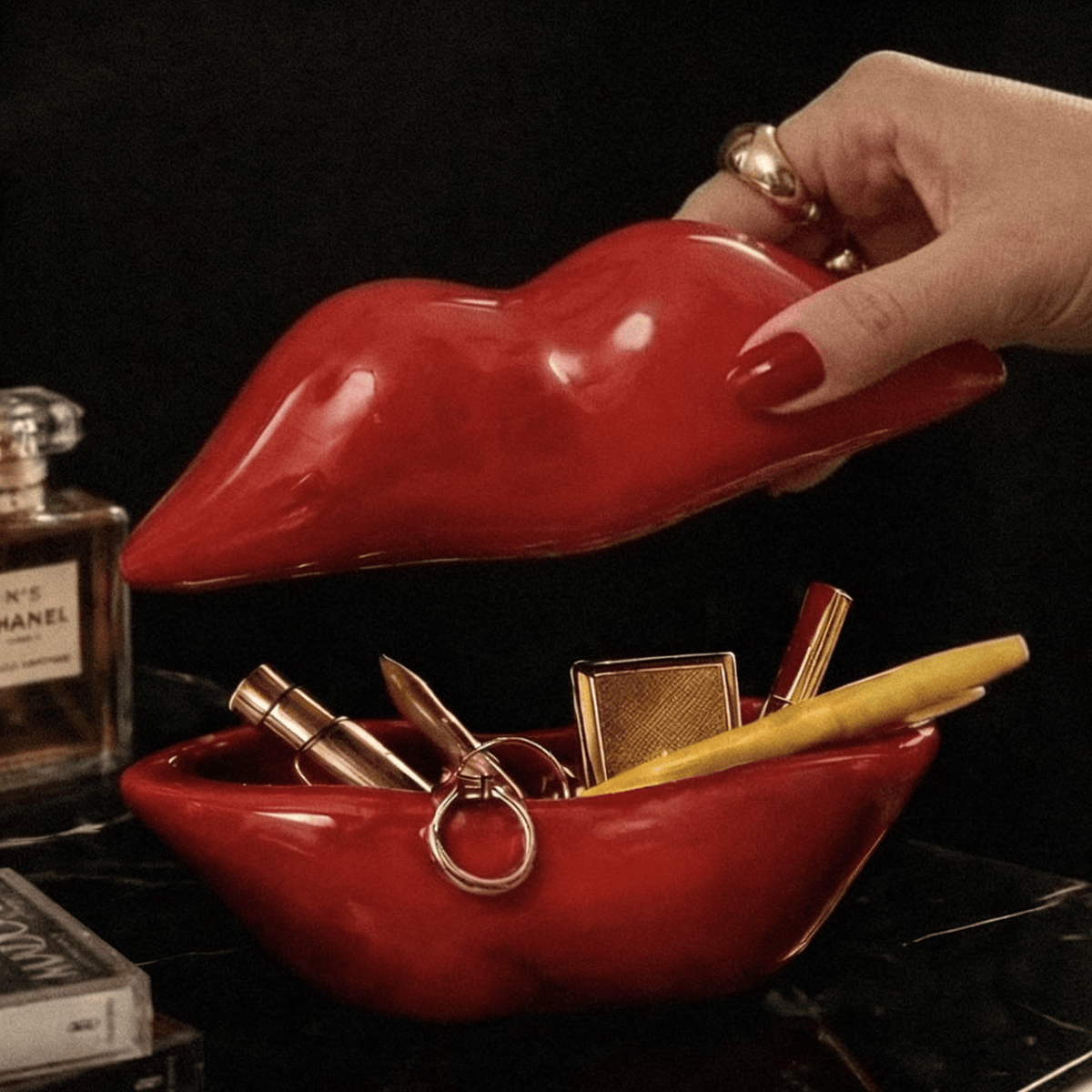Hot Lips Ceramic Trinket